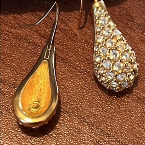 Vintage Swarovski Swan Signed crystal pavé teardrop wire earrings 1980s - Picture 4 of 7